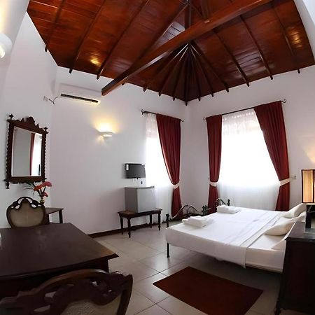 Elpitiya  The Mgs Hotel מראה חיצוני תמונה