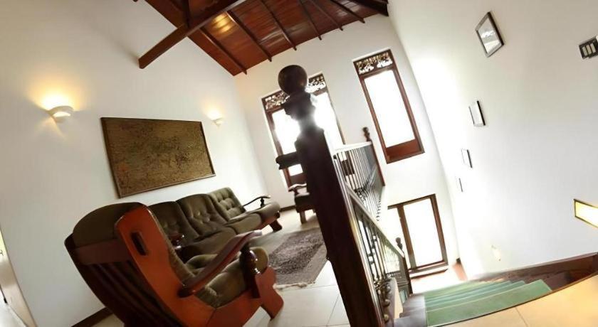 Elpitiya  The Mgs Hotel מראה חיצוני תמונה