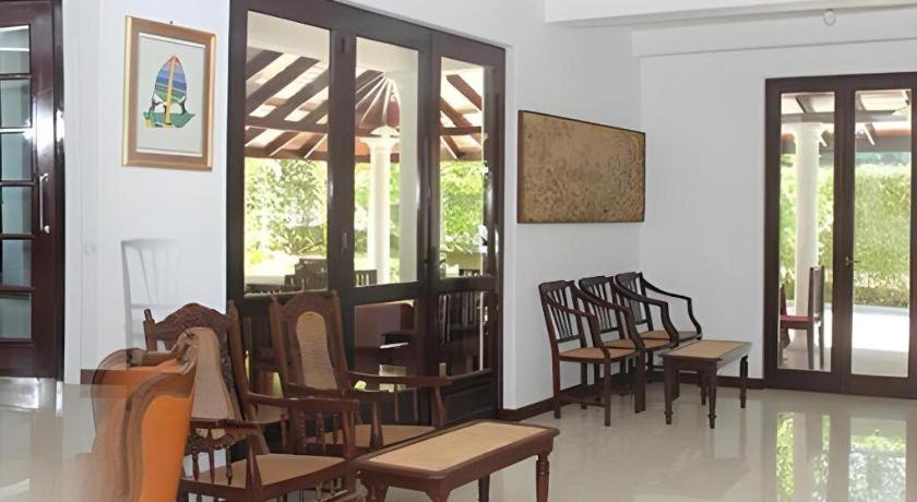 Elpitiya  The Mgs Hotel מראה חיצוני תמונה
