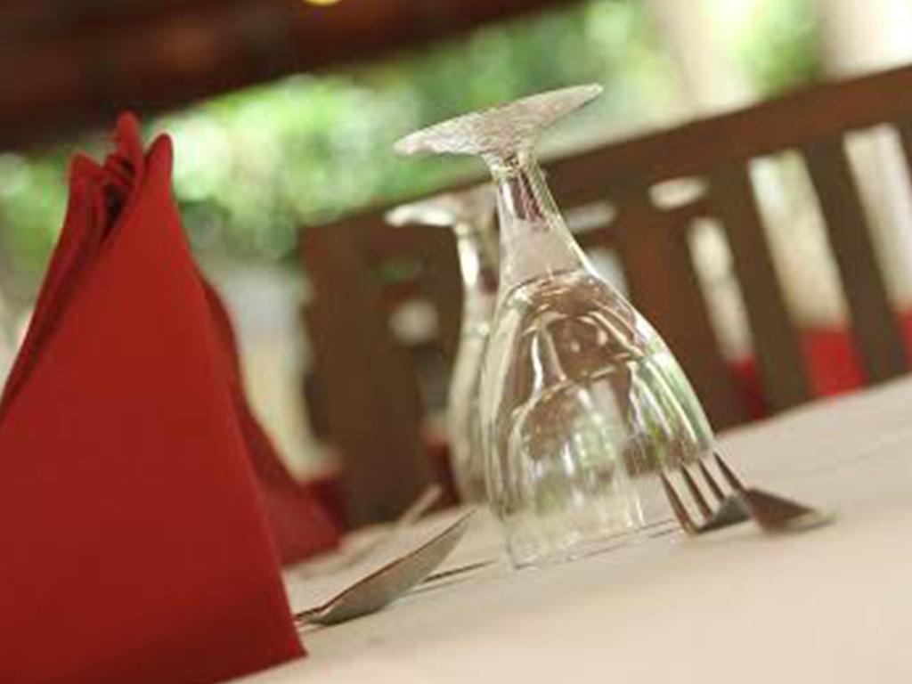 Elpitiya  The Mgs Hotel מראה חיצוני תמונה